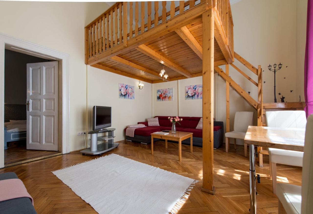 Cityheart Apartments Budapest Luaran gambar