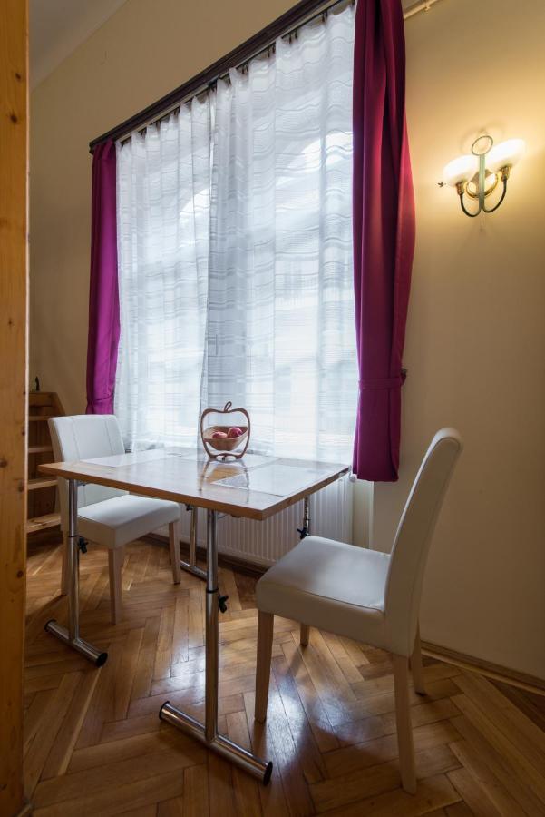 Cityheart Apartments Budapest Luaran gambar